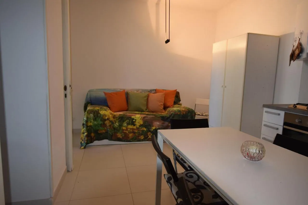 The Golden Bees Apartment Marina di Campo